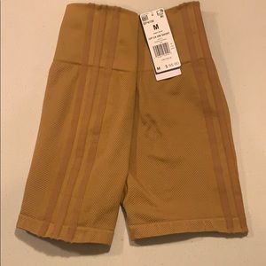 IVY PARK Gold M Bike Shorts